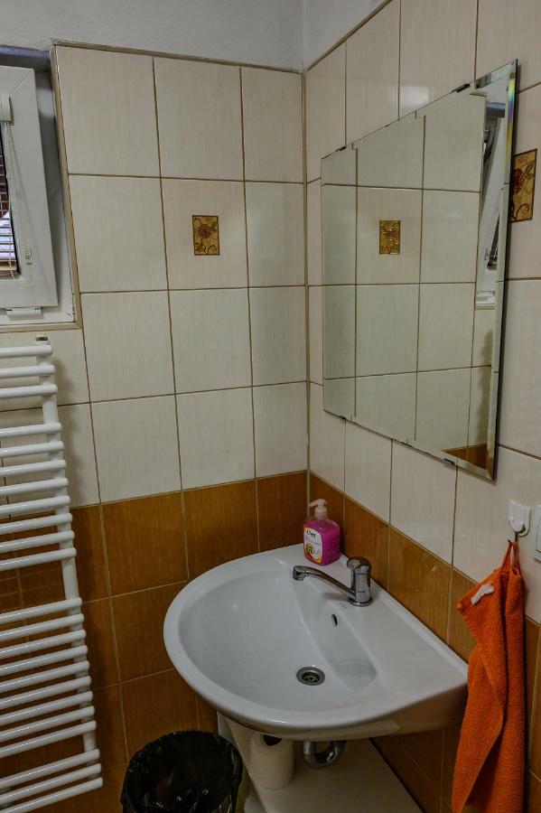 Penzion Tyra Trinec Kültér fotó